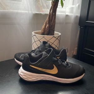 Nike kids running shoes